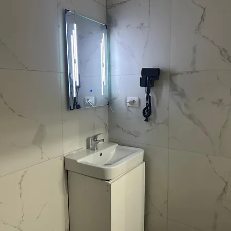 Gold I ゲストハウス